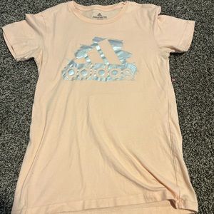 Adidas Tee size Xs